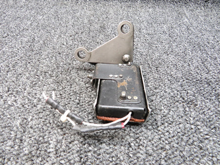 Piper Aircraft Parts 49533-002 / 487-925 Piper PA-31T Propeller De-Ice Bracket and Switch Volts 28