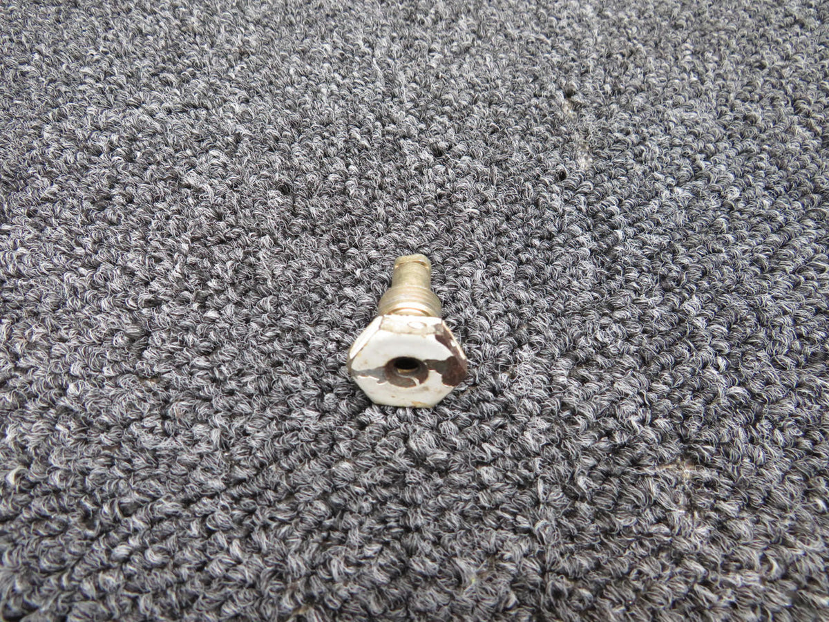 Cessna Aircraft Parts S2020-2 USE S2020-3 Cessna 172S Fuel Drain Valve