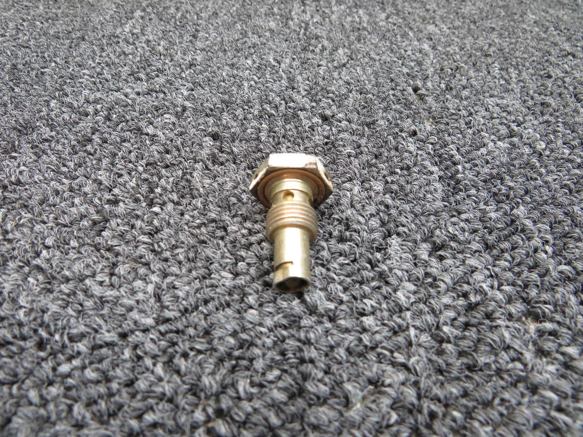 Cessna Aircraft Parts S2020-2 USE S2020-3 Cessna 172S Fuel Drain Valve