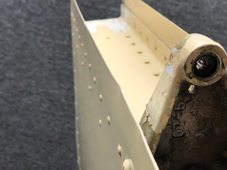 Piper Aircraft Parts 24725-000 Piper PA24-260 Vertical Fin Assembly