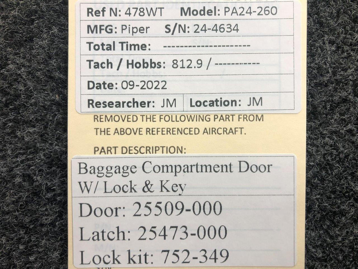 Piper Aircraft Parts 25509-000 Piper PA24-260 Baggage Door Assembly W/ Lock and Key