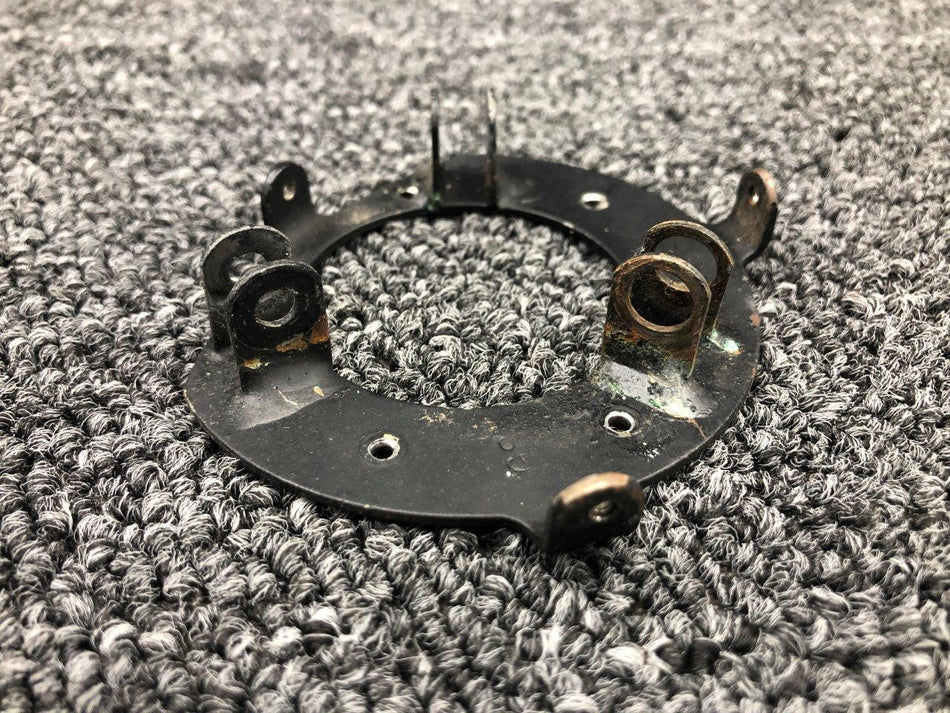Piper Aircraft Parts 21471-000 Piper PA24-260 Control Shaft Roller Bracket Assembly