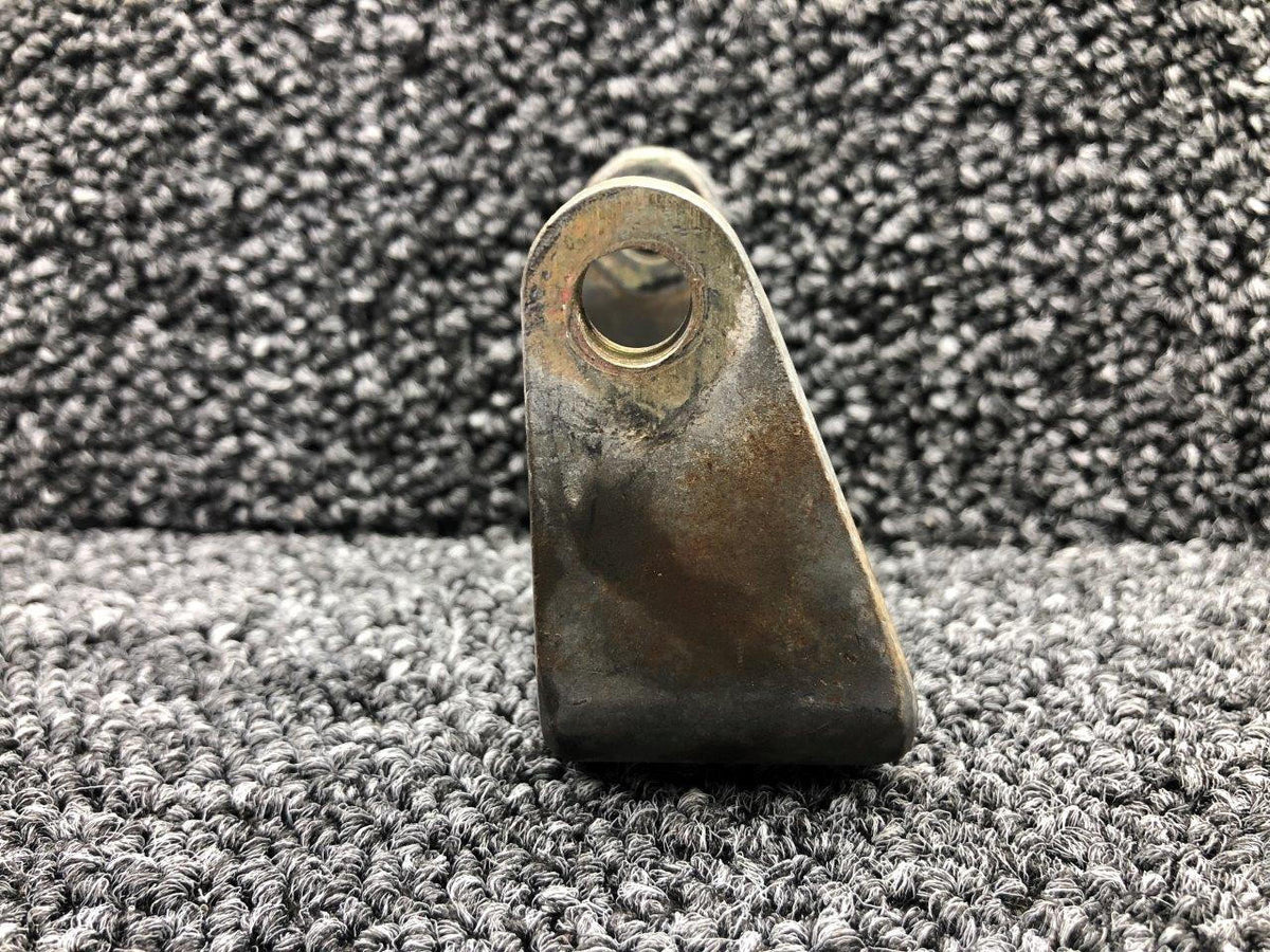 Lycoming Aircraft and Engine Parts 74324 Lycoming IO-540-D4A5 Alternator Bracket