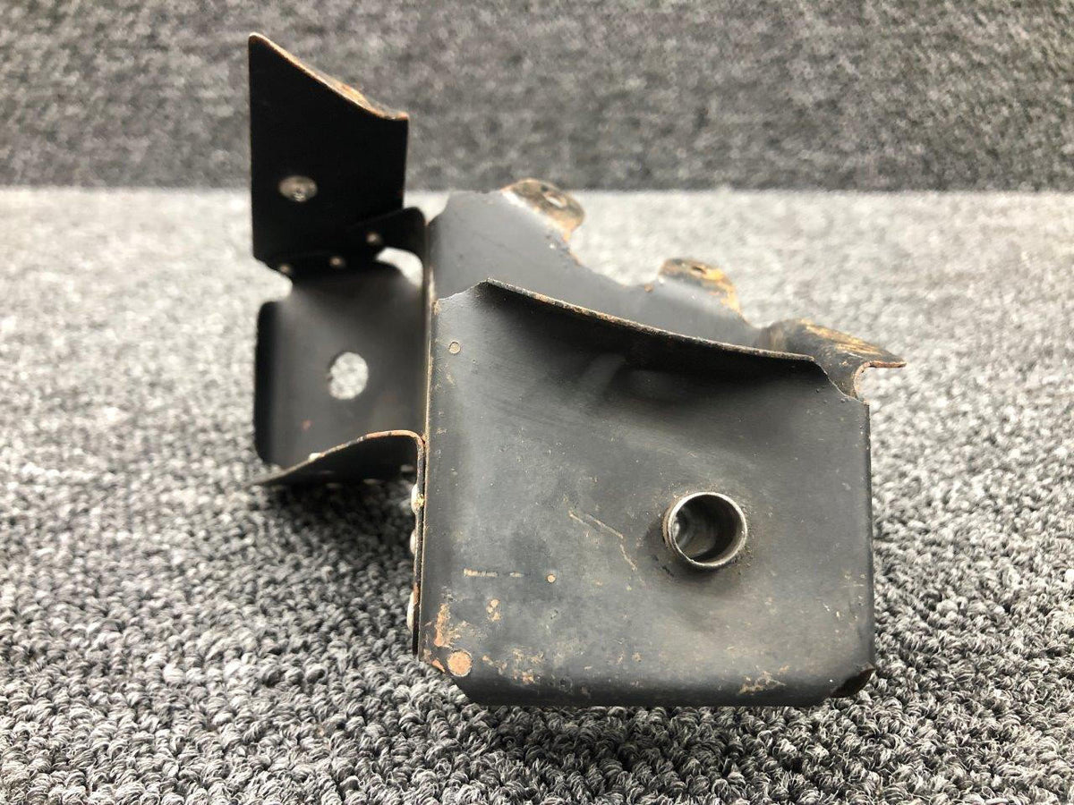 Piper Aircraft Parts 23171-000 Piper PA24-260 Rudder Trim Bungee Support Bracket Assembly