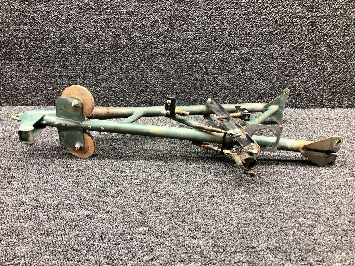 Piper Aircraft Parts 24590-011 Piper PA24-260 Center Wing Main Spar Support Assembly