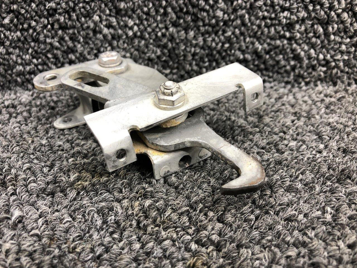 Beechcraft Parts 35-400387 USE 35-415396 Beechcraft 35 Upper Cabin Door Latch Assembly