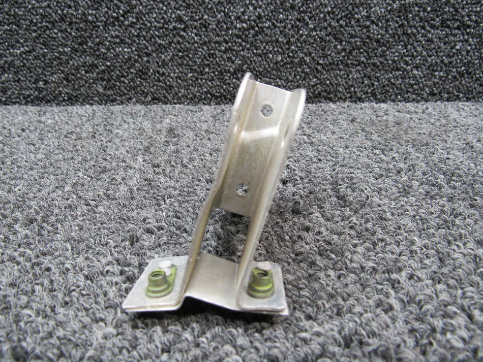 Cessna Aircraft Parts 0760105-1 USE 0760105-5 Cessna 182 Aileron Bracket LH NEW OLD STOCK SA