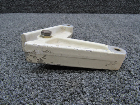 Piper Aircraft Parts 77780-004 CAST 77780-4 Piper Nose Gear Torque Link Set Upper / Lower SA