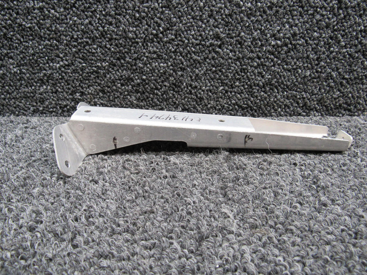 Cessna Aircraft Parts 0413474-1 Cessna 140 / 150 Support Assembly NEW OLD STOCK SA
