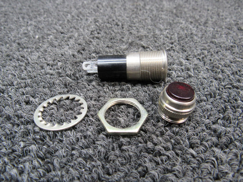 0513051-2 (USE: 81-0410-0351-301) Cessna 172 Light Assy (NEW OLD STOCK) (SA) BAS Part Sales | Airplane Parts