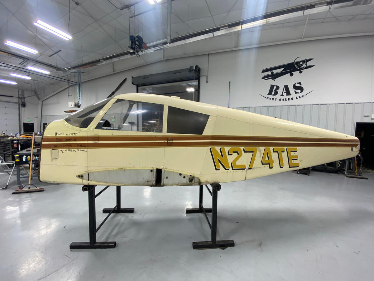 Piper Aircraft Parts Piper PA28-160 Fuselage W/ AW, BOS, Data Tag and Log Books FIREWALL 63284-002