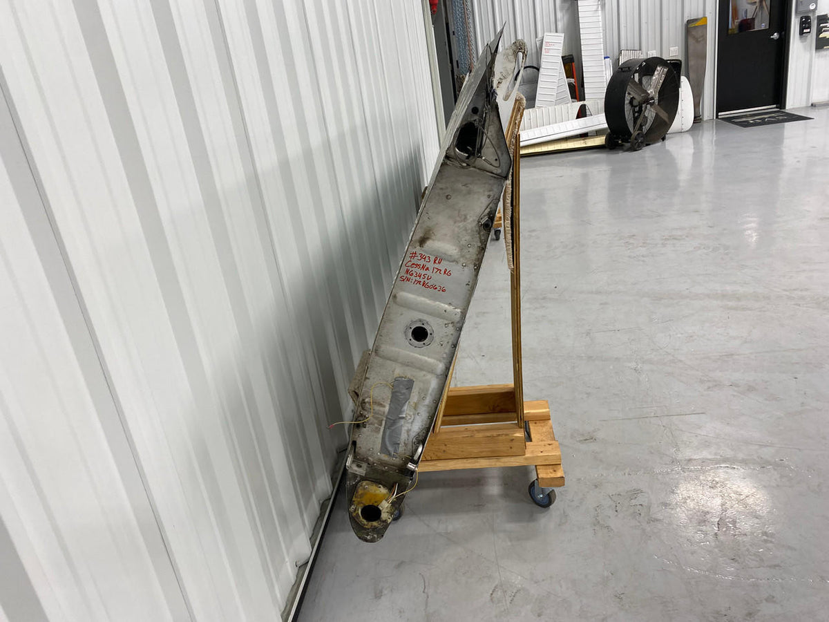 Cessna Aircraft Parts 0523080-8 Cessna 172RG Wing Structure Assembly RH