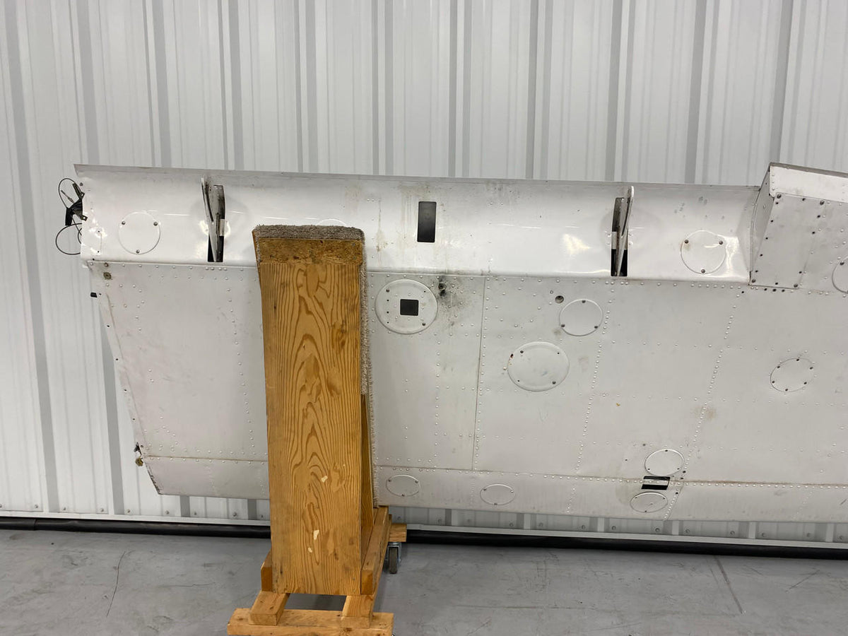 Cessna Aircraft Parts 0523080-8 Cessna 172RG Wing Structure Assembly RH