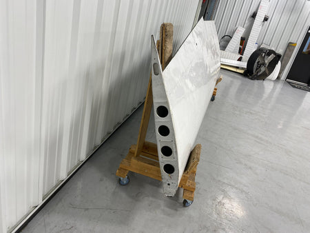 Cessna Aircraft Parts 0523080-8 Cessna 172RG Wing Structure Assembly RH
