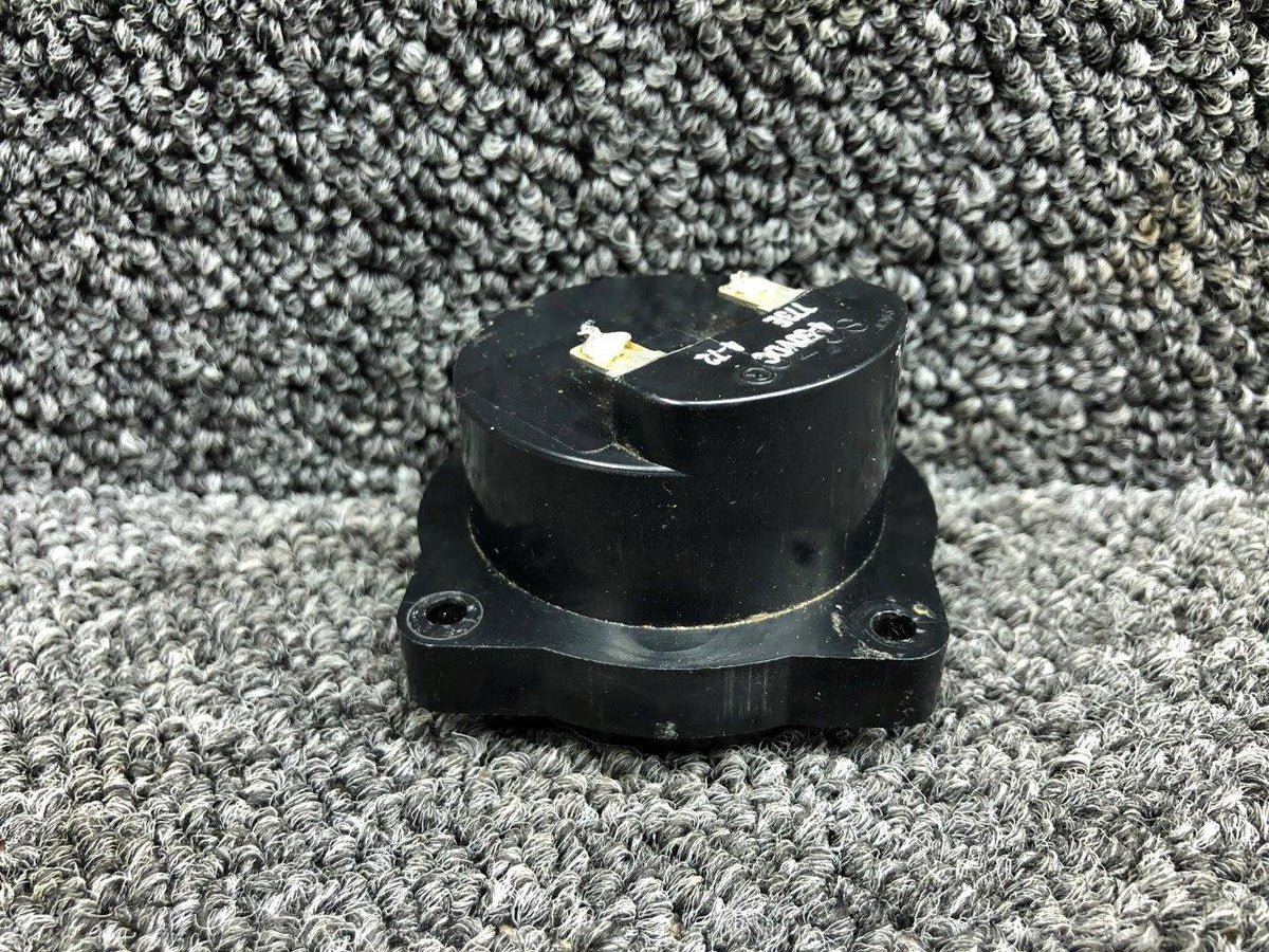 Datcon 773E Datcon Hour Meter Indicator Hours 910.10 Volts 4-50