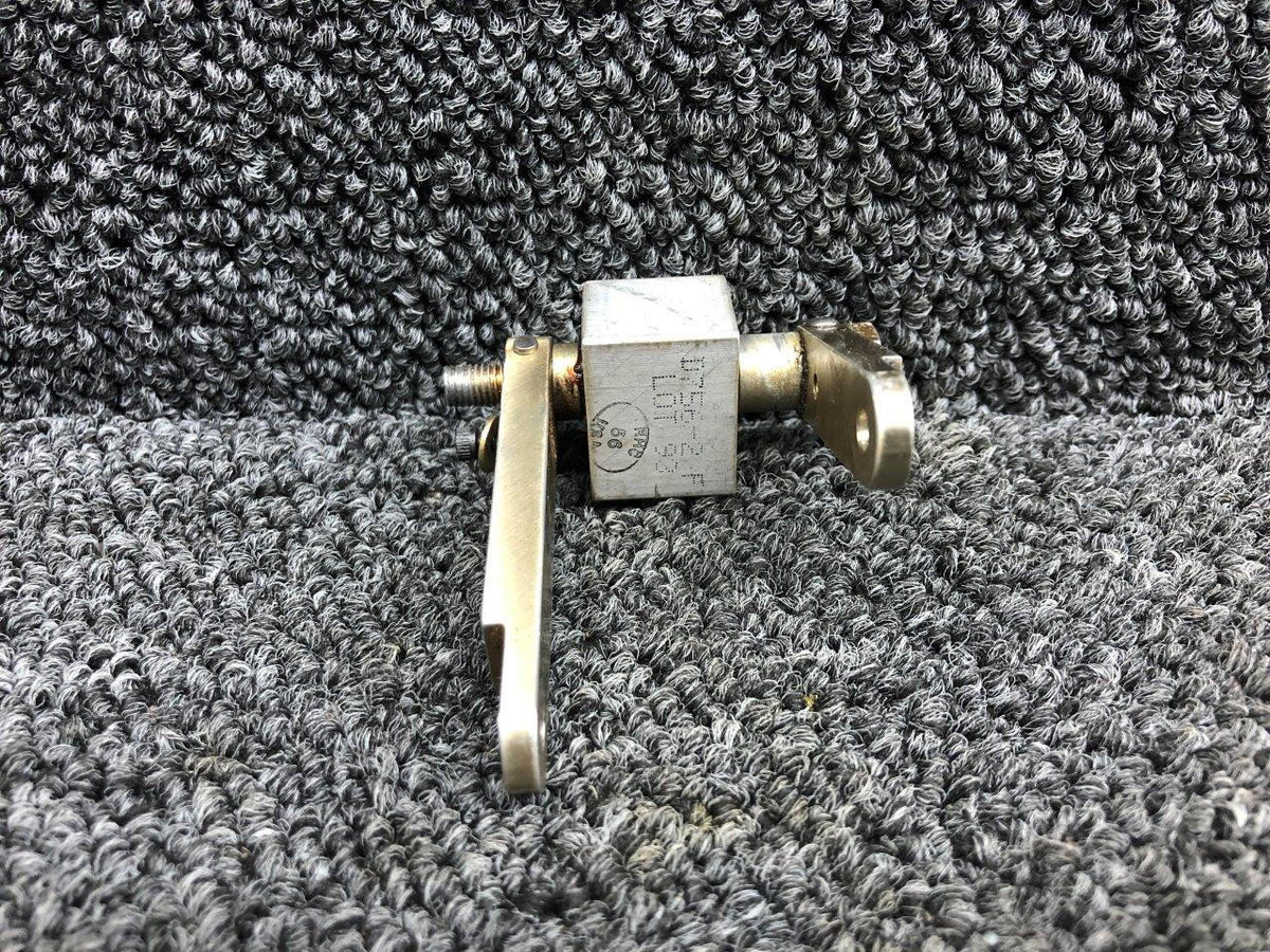 Robinson Helicopter and Airplane Parts D756-2 Robinson R22 Engine Control Bellcrank W/ Arms