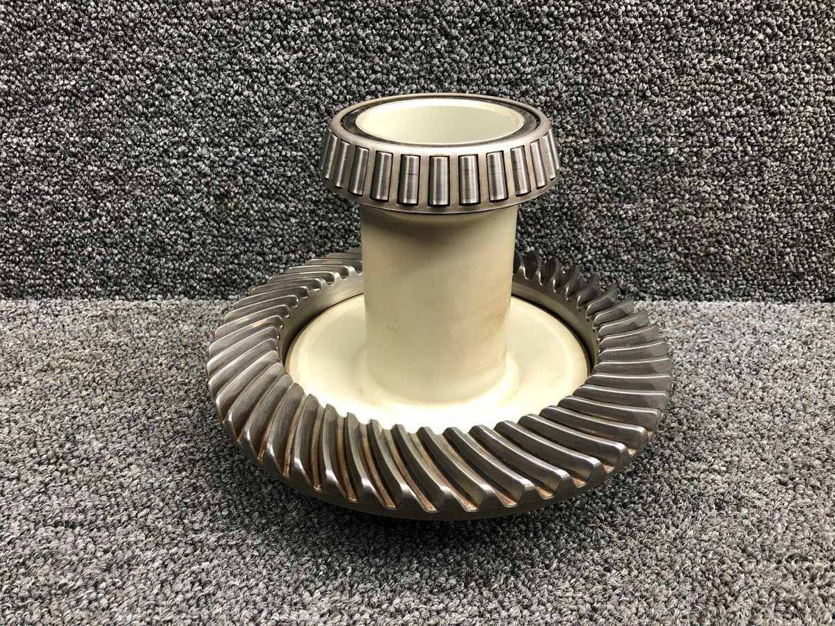 Robinson Helicopter and Airplane Parts A146-2 / A268-1 Robinson R22 Main Rotor Lower Gear Set W/ Support
