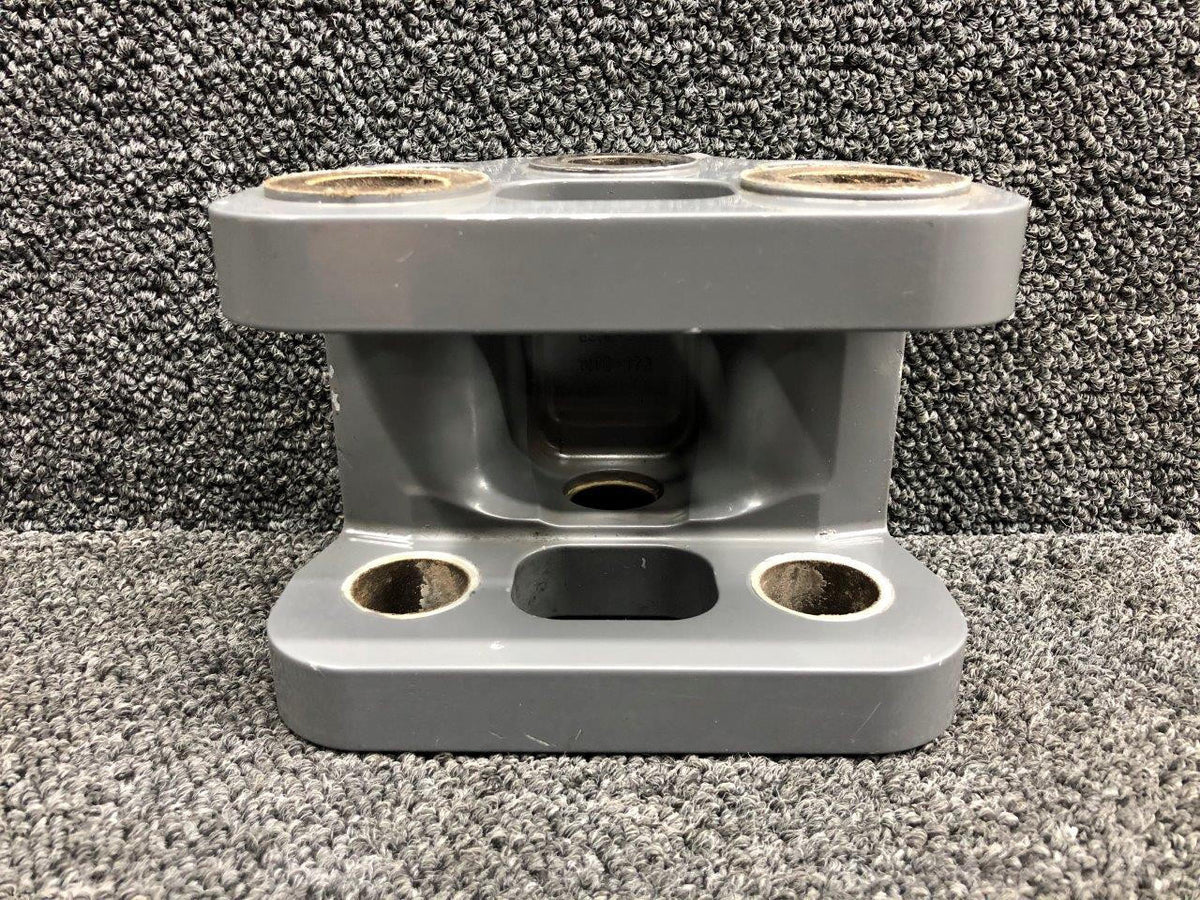 B370-1 Robinson R22 Main Rotor Hub Assembly BAS Part Sales | Airplane Parts