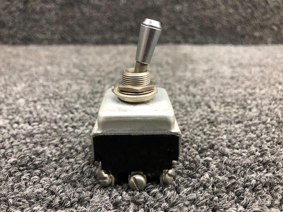 8906K1071 (Alt: 35-380053-9) Cutler-Hammer Toggle Switch Assembly