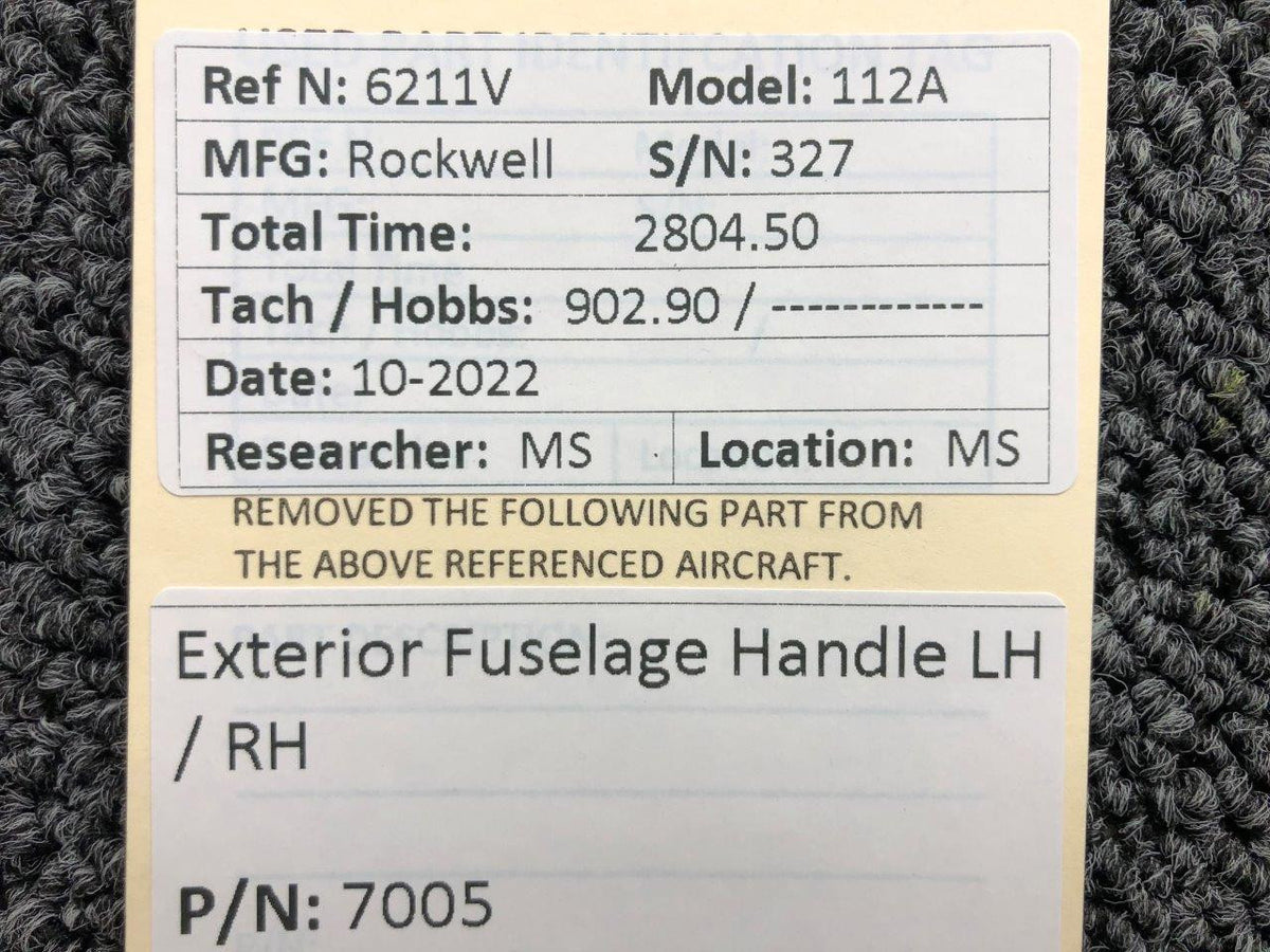 7005 Rockwell 112A Exterior Fuselage Handle LH / RH BAS Part Sales | Airplane Parts