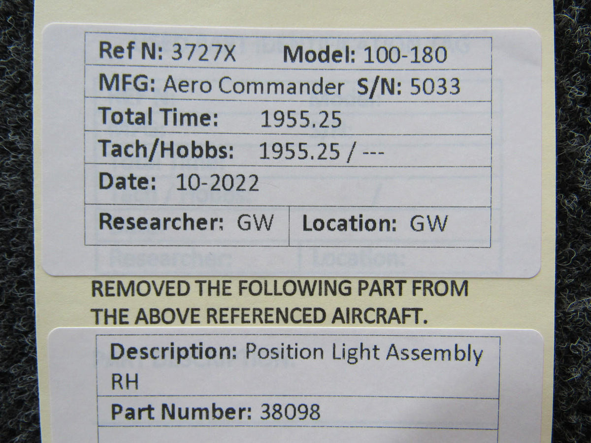 Aero Commander 38098 Aero Commander 100-180 Position Light Assembly RH