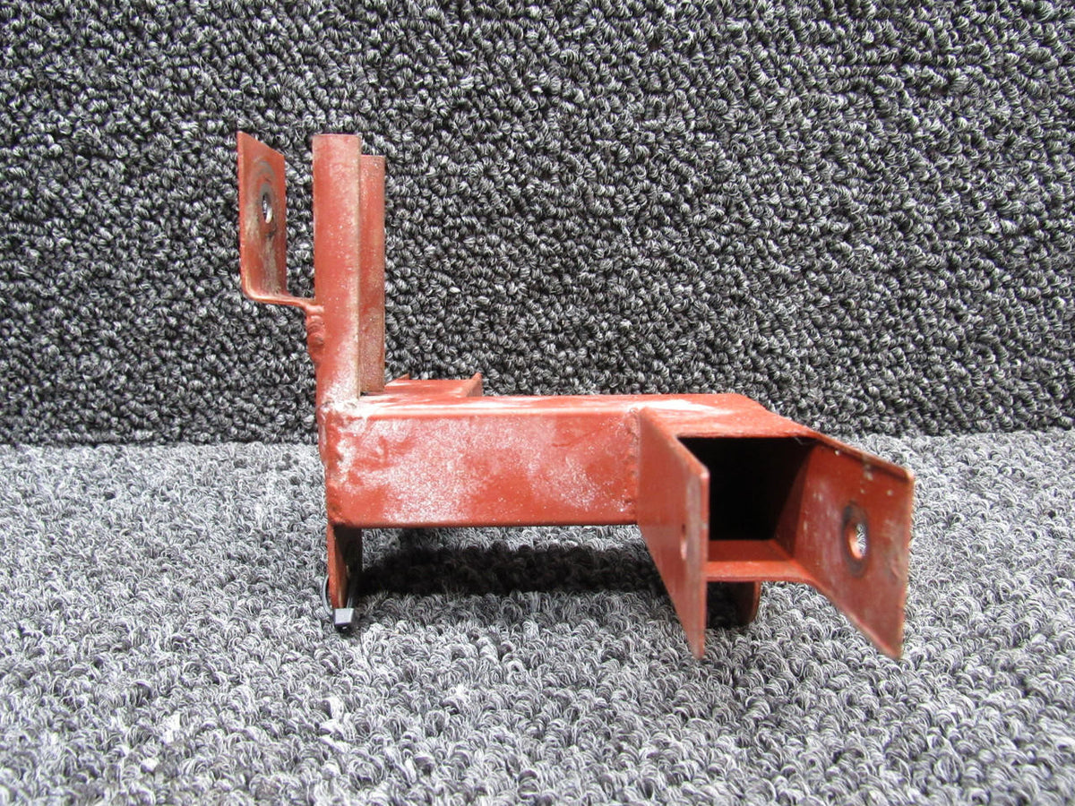 Aero Commander 0153013-1 Aero Commander 100-180 Push-Pull Tube Bellcrank LH
