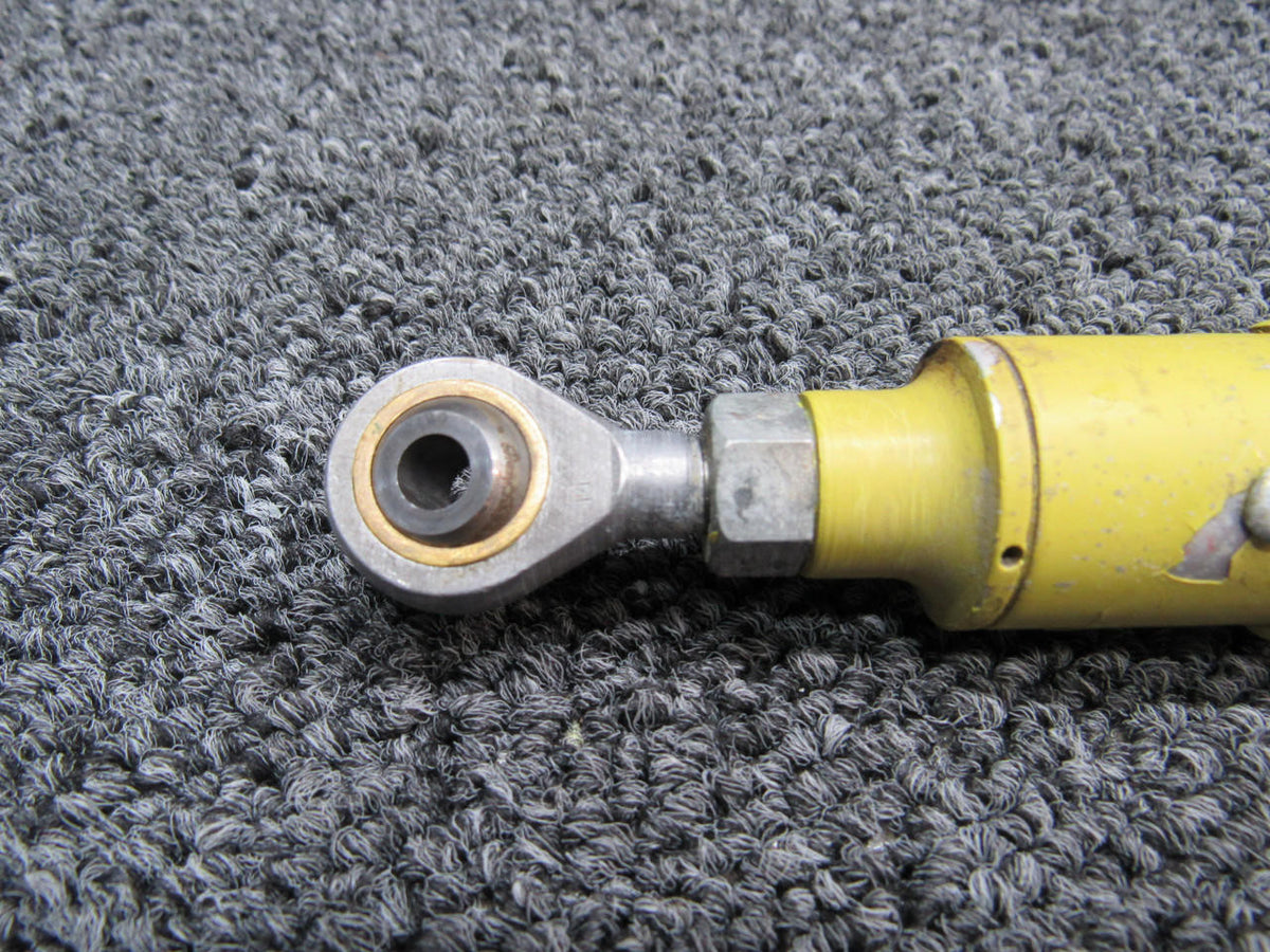 Aero Commander 35806 Aero Commander 100-180 Push-Pull Tube Assembly Center