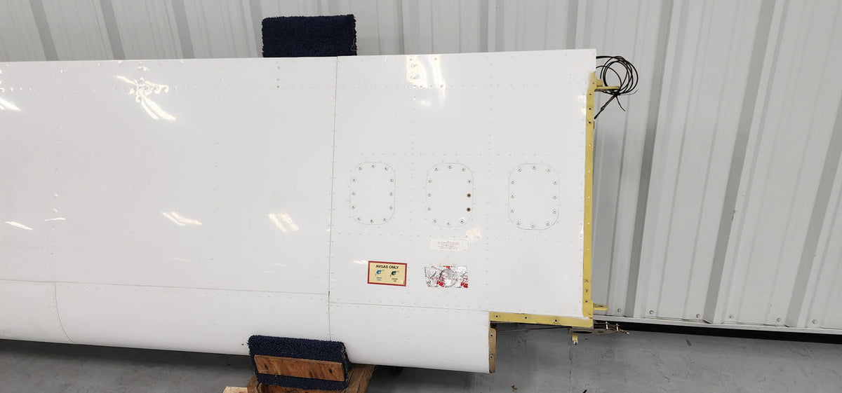 Cessna Aircraft Parts 0922200-4 Cessna 162 Wing Structure Assembly RH