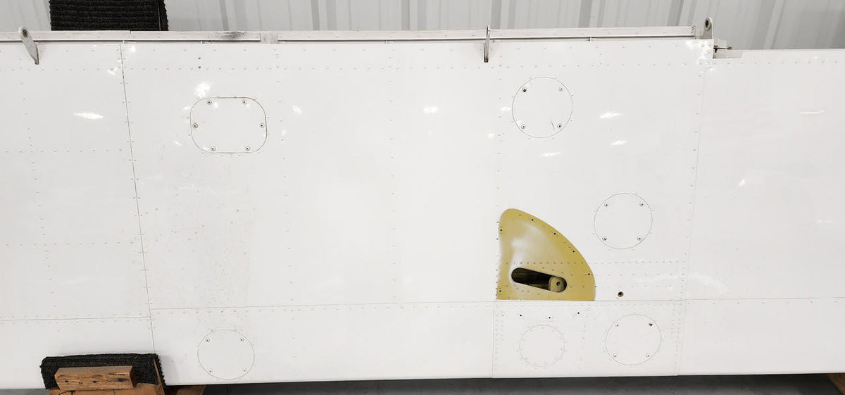 Cessna Aircraft Parts 0922200-4 Cessna 162 Wing Structure Assembly RH