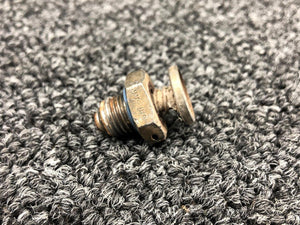 0523520-9 Cessna 172 Fuel Tank Drain Plug Assembly LH or RH