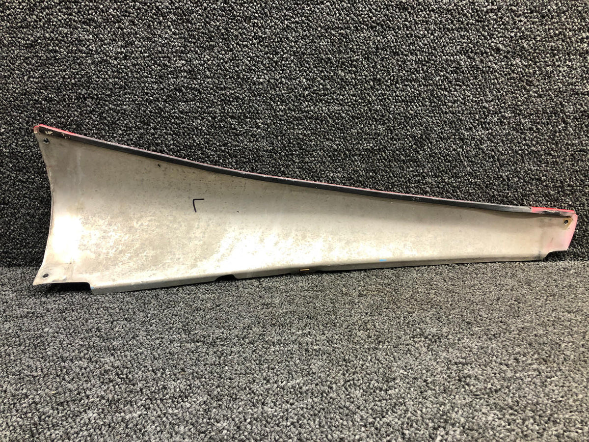 Cessna Aircraft Parts 0530010-1 Cessna 172 Upper Horizontal Stabilizer Fairing LH