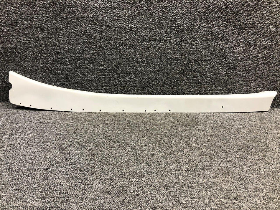Cessna Aircraft Parts 0511177-2 Cessna 172 AFT Doorpost Fairing Assembly RH