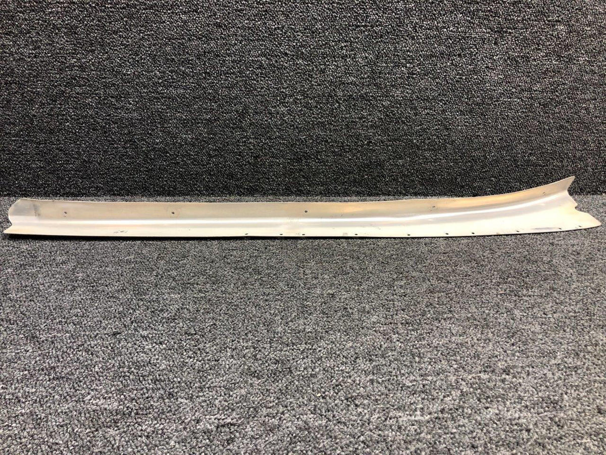Cessna Aircraft Parts 0511177-2 Cessna 172 AFT Doorpost Fairing Assembly RH