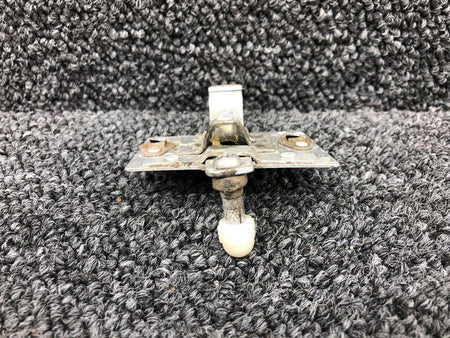 Cessna Aircraft Parts 0411590-1 Cessna 175 Cabin Door Thumb Latch LH / RH