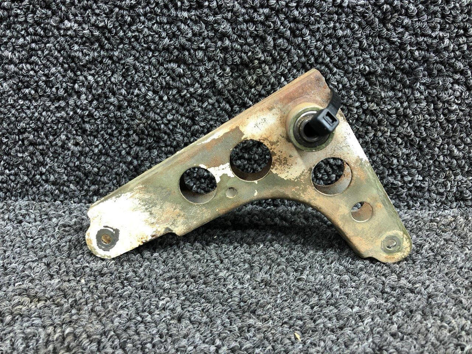 Cessna Aircraft Parts 1462023-1 Cessna 336 Outboard Flap Bellcrank Assembly LH / RH
