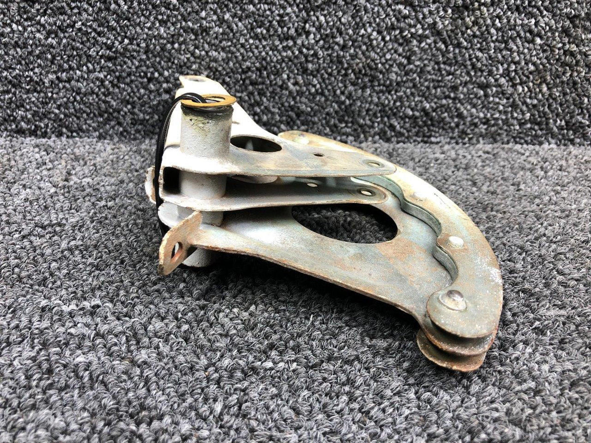 Cessna Aircraft Parts 1462020-1 Cessna 336 Center Flap Bellcrank Assembly LH