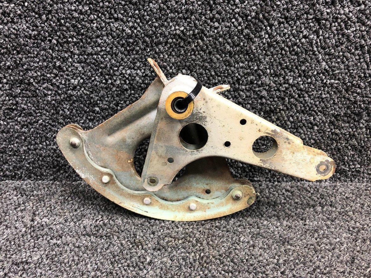 Cessna Aircraft Parts 1462020-1 Cessna 336 Center Flap Bellcrank Assembly LH