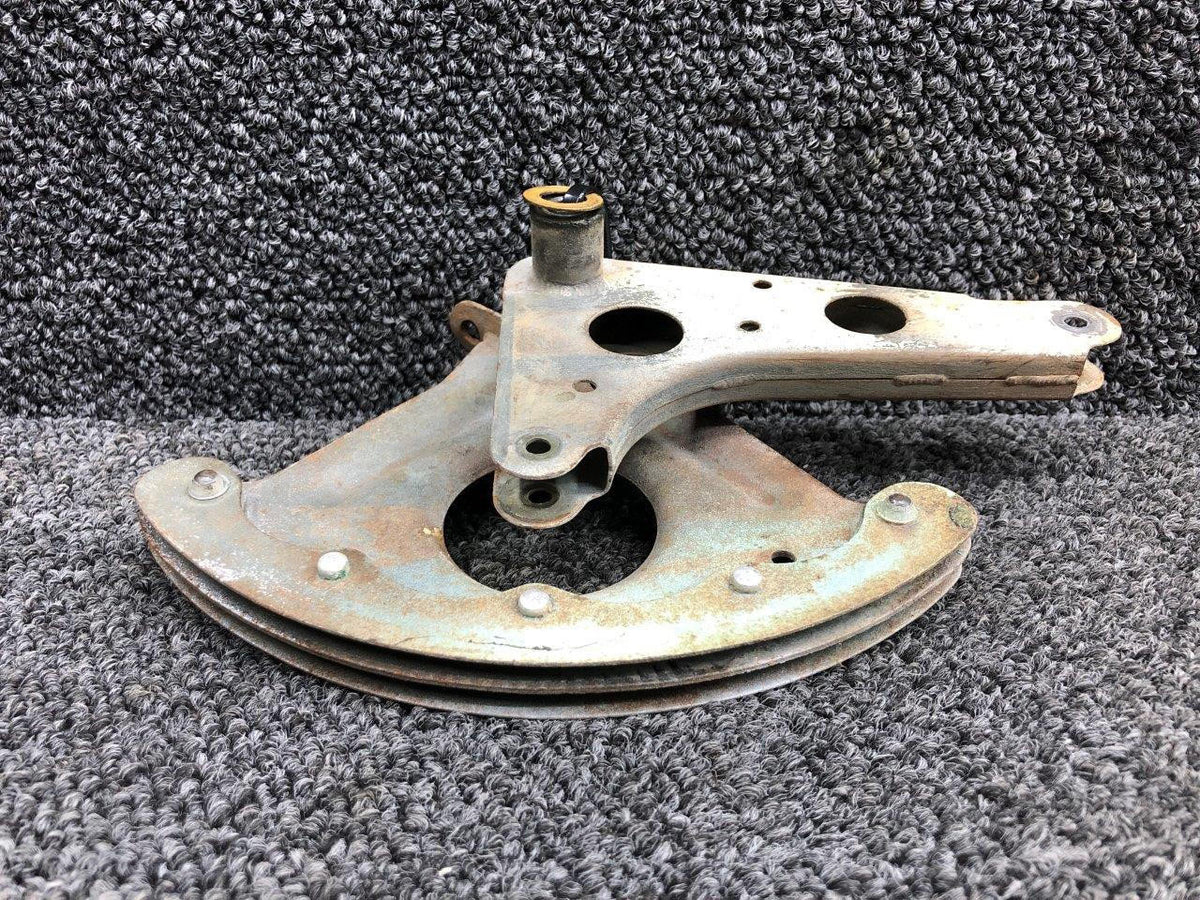 Cessna Aircraft Parts 1462020-1 Cessna 336 Center Flap Bellcrank Assembly LH