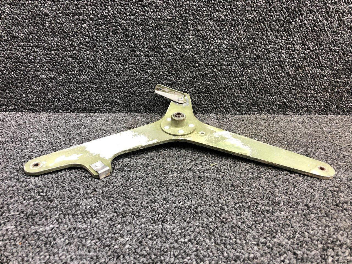 Cessna Aircraft Parts 1462010-1 Cessna 336 AFT Elevator Bellcrank Assembly LH - RH