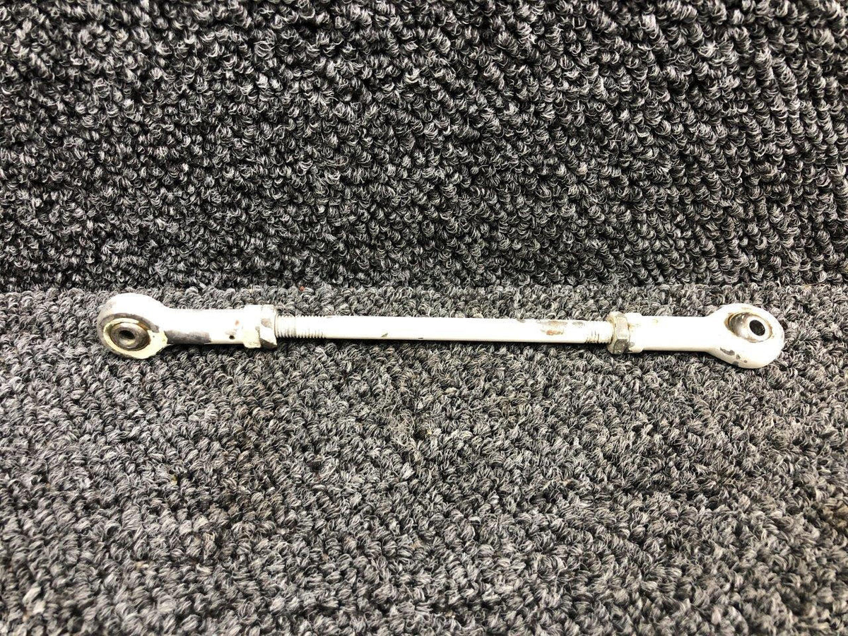 Cessna Aircraft Parts 1462021-2 Cessna 336 Center Flap Control Rod Assembly LH / RH