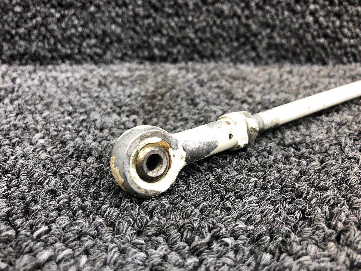 Cessna Aircraft Parts 1462021-2 Cessna 336 Center Flap Control Rod Assembly LH / RH