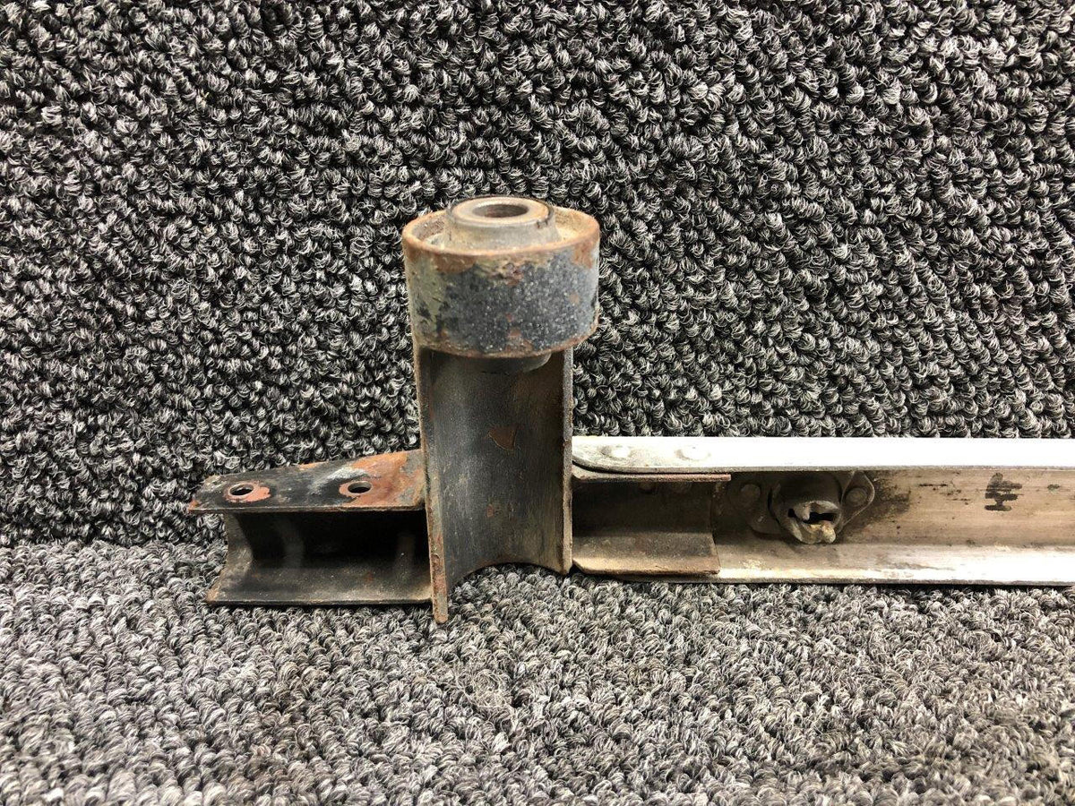 Cessna Aircraft Parts 1452007-6 / 1452007-16 Cessna 336 Forward Cowl Support RH W/ Support