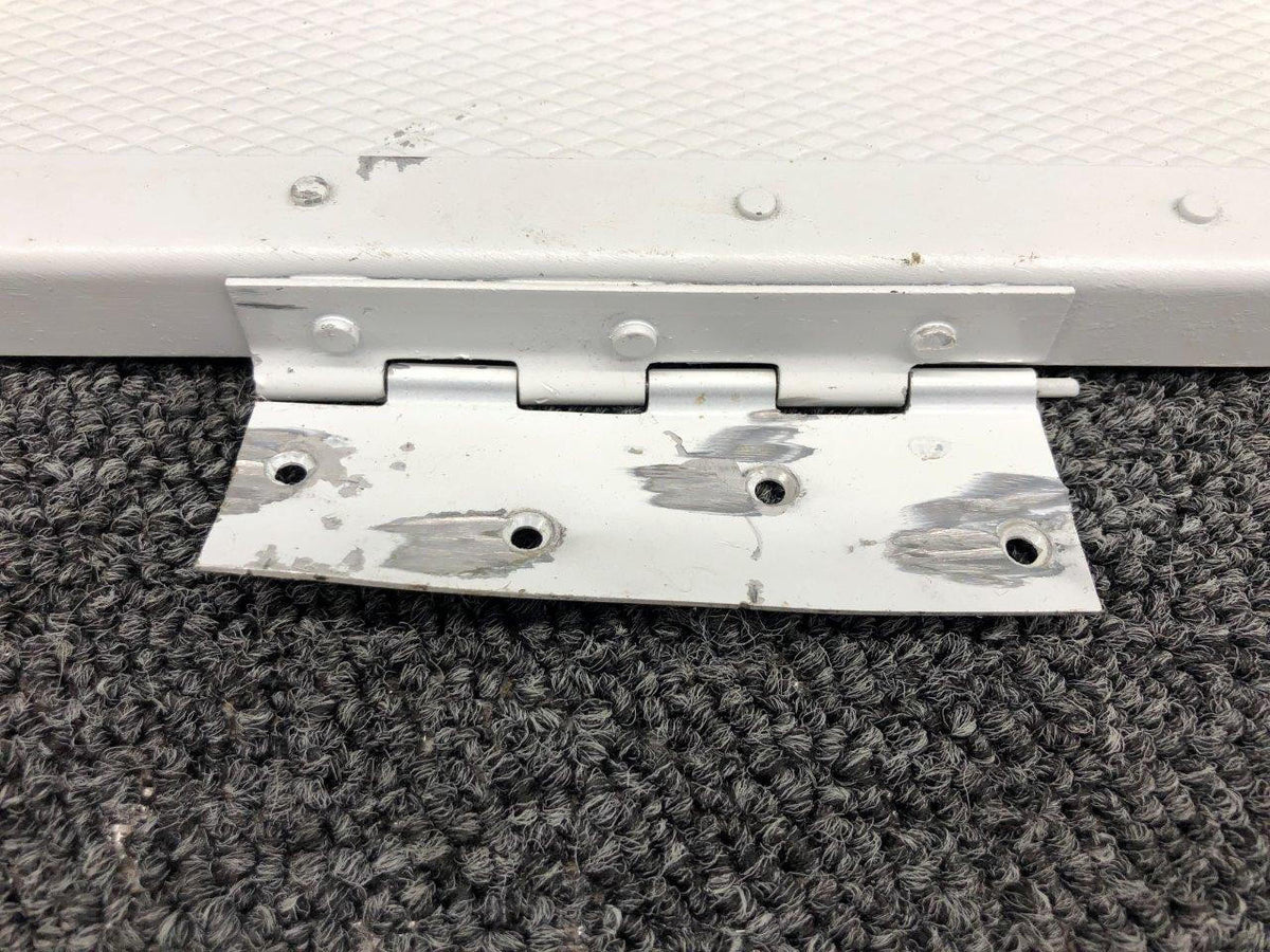 Cessna Aircraft Parts 1414075-1 Cessna 336 Luggage Shelf Assembly