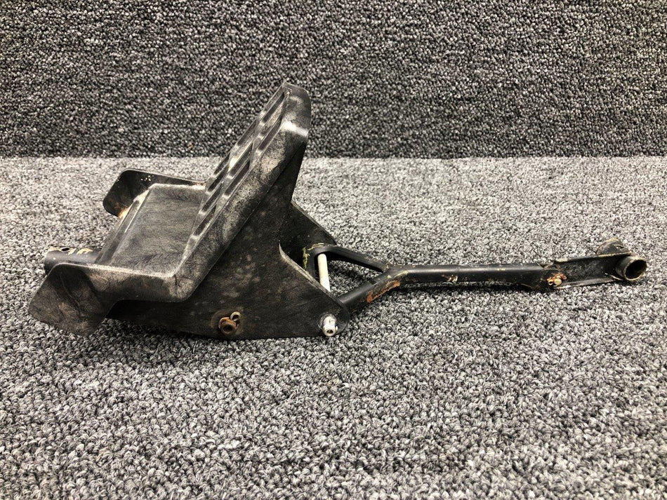 0413578-1, 0511336-1 Cessna 172RG Rudder Pedal & Brake Assembly RH w Links