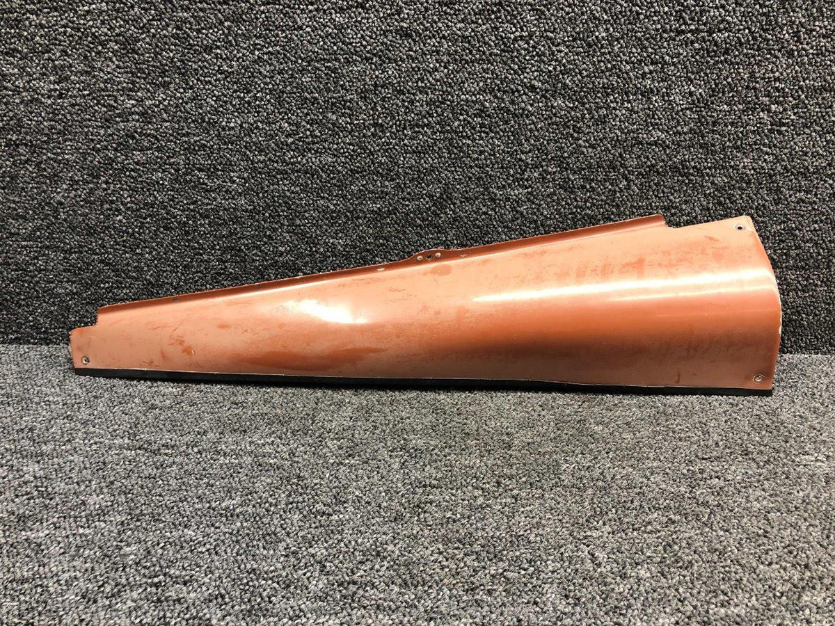 Cessna Aircraft Parts 0530010-5 (USE: 0530010-11) Cessna 172N Upper Horizontal Fairing LH (Colored)