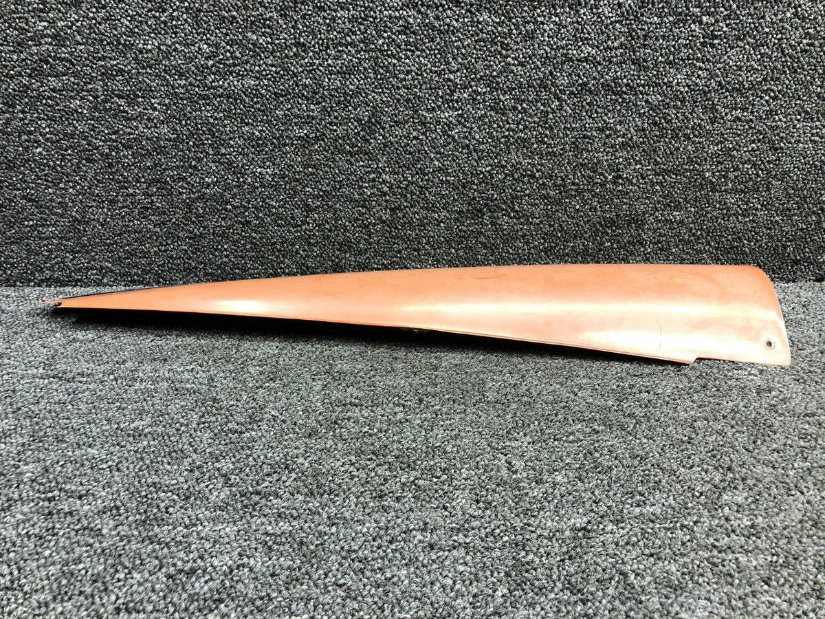 Cessna Aircraft Parts 0530010-6 (USE: 0530010-12) Cessna 172N Upper Horizontal Fairing RH (Colored)