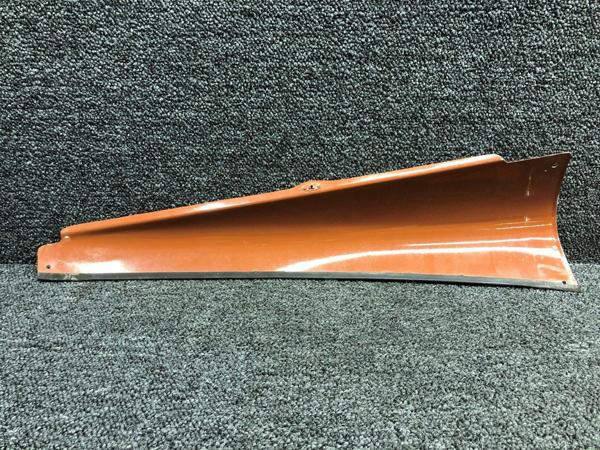 Cessna Aircraft Parts 0530010-6 (USE: 0530010-12) Cessna 172N Upper Horizontal Fairing RH (Colored)