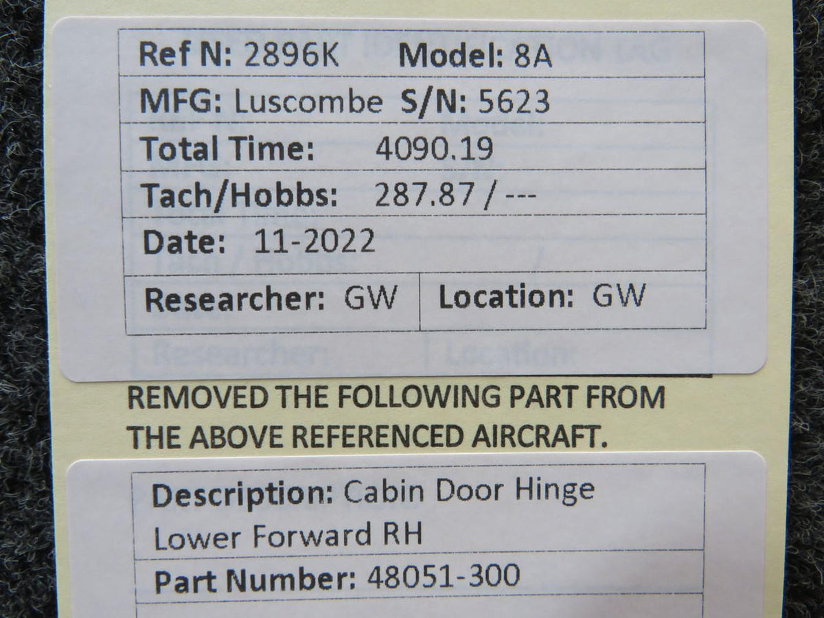 Luscombe 48051-300 Luscombe 8A Cabin Door Hinge Lower Forward RH