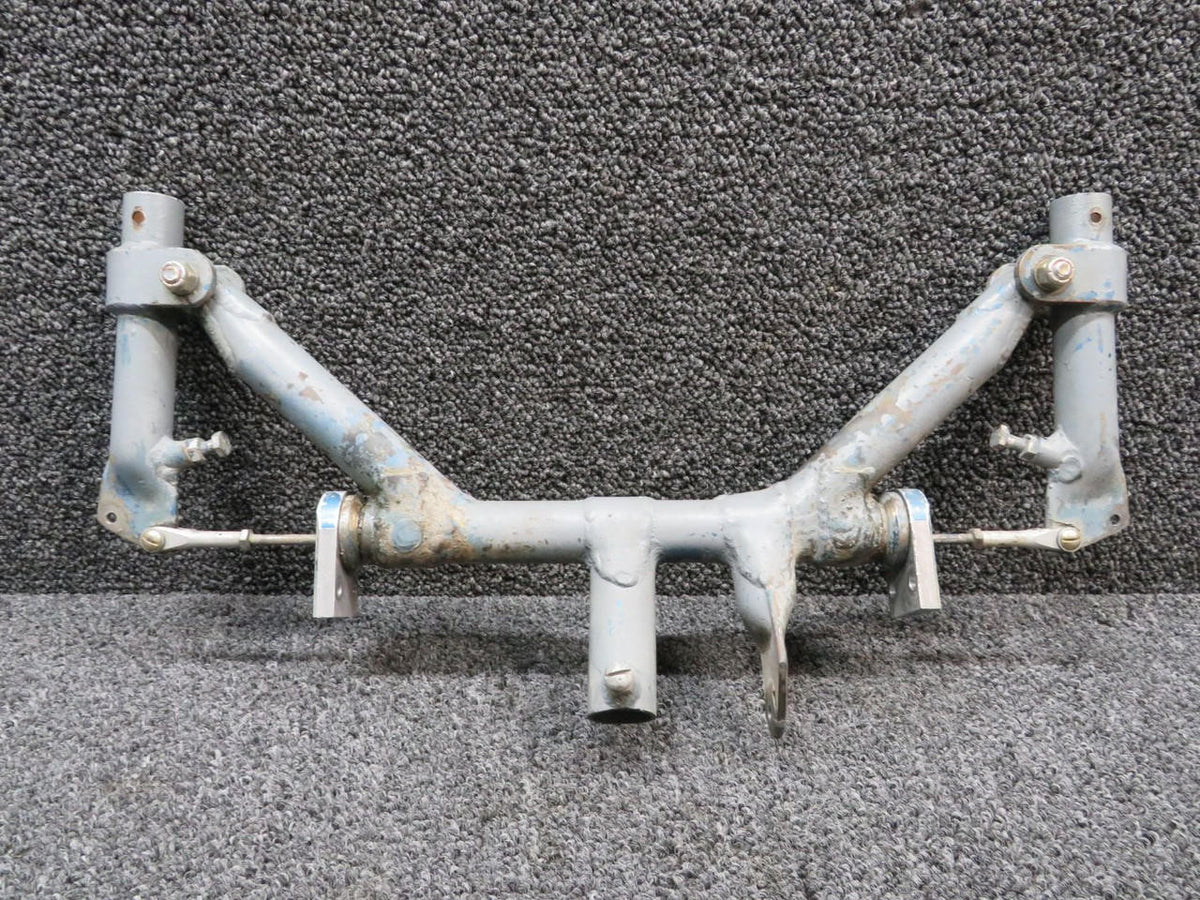 Luscombe 585042 Luscombe 8A Torque Shaft Control Assembly