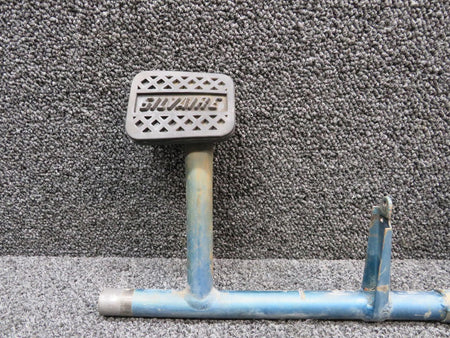 Luscombe 28516, 28534-3, 28534-2 Luscombe 8A Rudder Pedal Bar Assembly RH